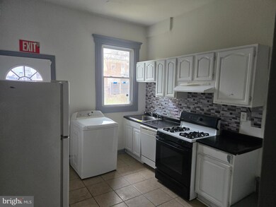 1806 N Bentalou St, Baltimore, MD 21216 - photo 7