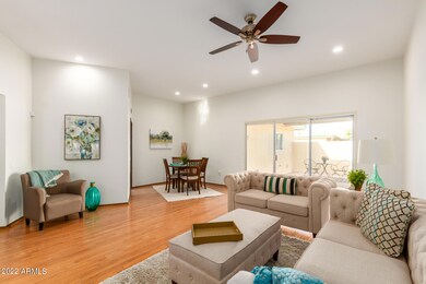 10524 W Ocotillo Dr, Sun City, AZ 85373 - photo 5