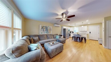 36 King St unit 1, Warwick, RI 02886 - photo 3