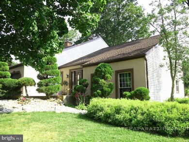 46 High St, Newtown, PA 18940 - photo 2