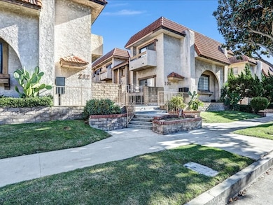 212 N Stoneman Ave unit C, Alhambra, CA 91801 - photo 2