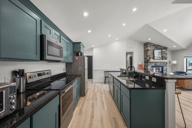 N8620 N Log Cabin Ct, New Lisbon, WI 53950 - photo 5