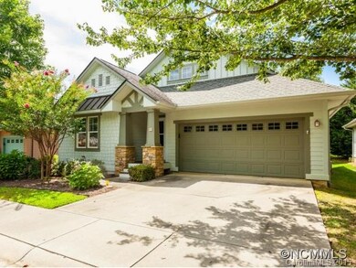 33 Gray Wolf Ln, Hendersonville, NC 28792 - photo 2