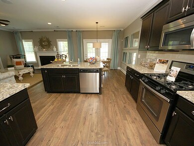 659 Yellow Leaf Ln, Summerville, SC 29486 - photo 6