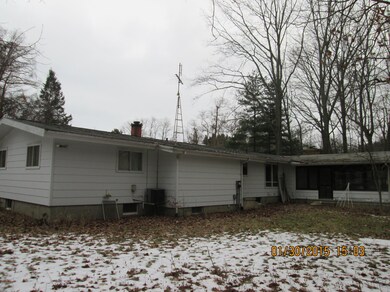 7834 Youngren Rd, Three Oaks, MI 49128 - photo 3