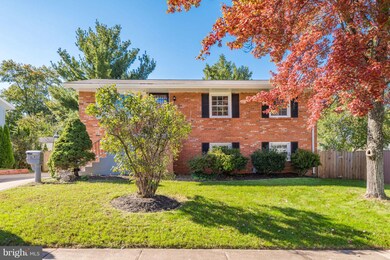 817 W Maple Ave, Sterling, VA 20164 - photo 2