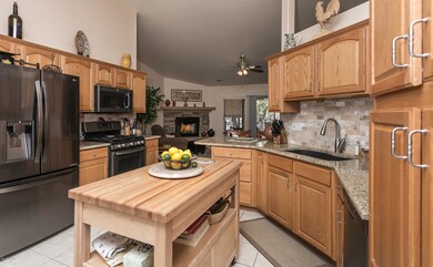 007_Kitchen