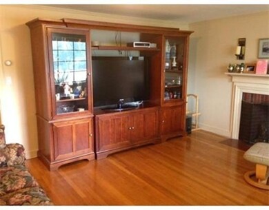 920 Randolph Ave, Milton, MA 02186 - photo 4