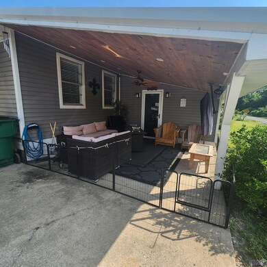 125 E 148th St, Galliano, LA 70354 - photo 2