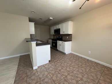 12018 Bunny Ln, Pinehurst, TX 77362 - photo 6