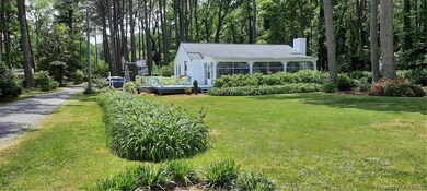 WELCOME to 175 Seaside Way!