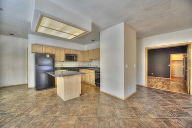 005_Kitchen