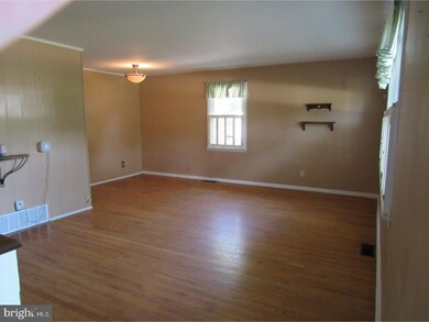 1208 Bergan Rd, Oreland, PA 19075 - photo 3