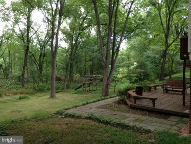 15212 Dufief Dr, North Potomac, MD 20878 - photo 4