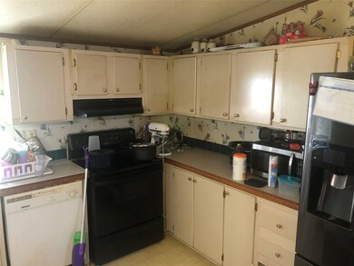 1504 Winchester Dr, Conroe, TX 77385 - photo 7