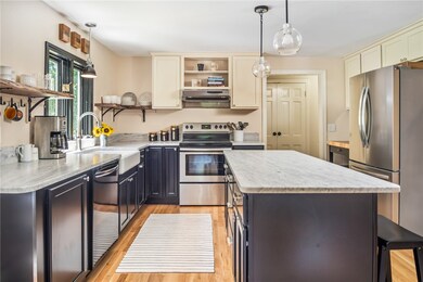 572 Cedar Ave, East Greenwich, RI 02818 - photo 6