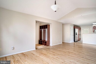 502 Split Rail Rd, Front Royal, VA 22630 - photo 6