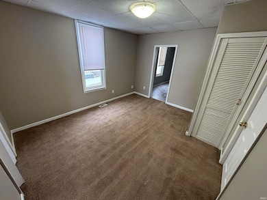 1027 N 10th St, Vincennes, IN 47591 - photo 5