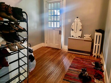 1044 Quincy First Floor Ave, Scranton, PA 18510 - photo 3