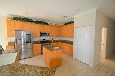 19361 SW 61st St, Fort Lauderdale, FL 33332 - photo 7