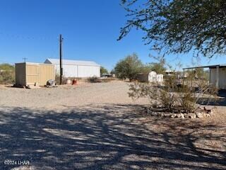 70 N Emelia Ave, Quartzsite, AZ 85346 - photo 5
