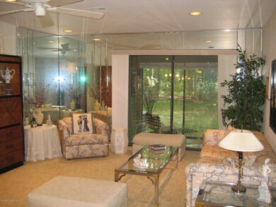 185 Cross Slope Ct unit A, Manalapan, NJ 07726 - photo 4