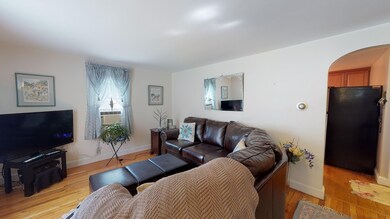 54 Bow St, Stoneham, MA 02180 - photo 3