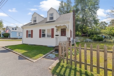 25 Perry St, East Weymouth, MA 02189 - photo 3