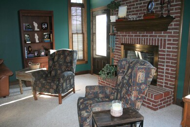 1055 Riverside Dr, Harrodsburg, KY 40330 - photo 5