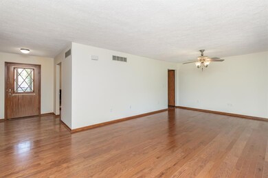 2657 N Rembrandt Ln, La Porte, IN 46350 - photo 4