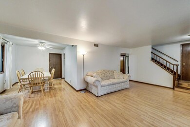 2714 Lydia St, Waukegan, IL 60085 - photo 6