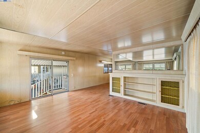 18 Galloway Dr, Concord, CA 94518 - photo 6