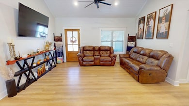 6503 Teresa Ln, Athens, TX 75751 - photo 5
