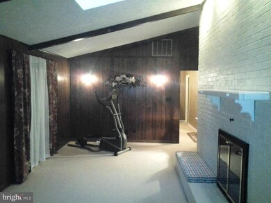 401 Wilderness Dr, Locust Grove, VA 22508 - photo 4