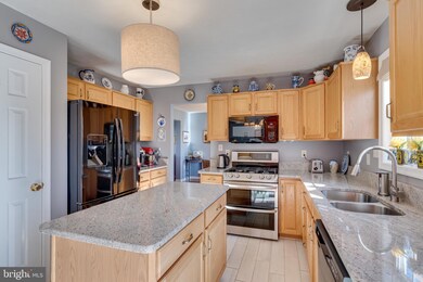 981 Caledonia Dr, Martinsburg, WV 25405 - photo 7