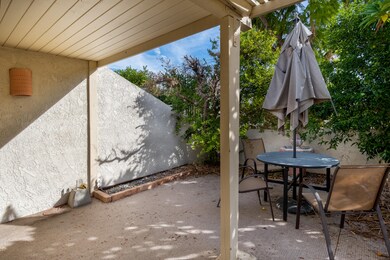 72731yuccacourt-hr-8