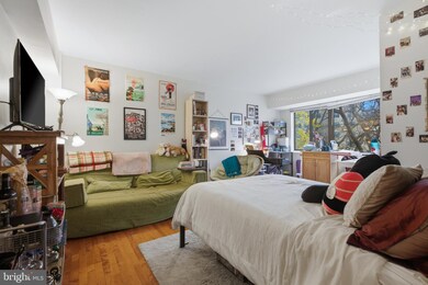 Wilshire Park Condominium unit 306, Washington, DC 20008 - photo 5