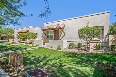 2245 N Dayton St unit 8, Phoenix, AZ 85006 - photo 2