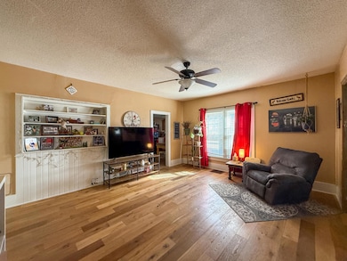 1726 Boone St, Boone, IA 50036 - photo 6