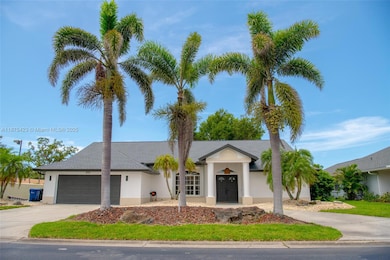 1010 Joyce Ct, Venice, FL 34293 - photo 3