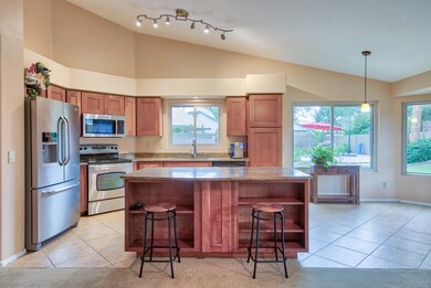 824 S Cheri Lynn Dr, Chandler, AZ 85225 - photo 6