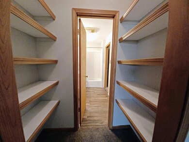 904 S Manor Dr, Horseshoe Bend, AR 72512 - photo 5