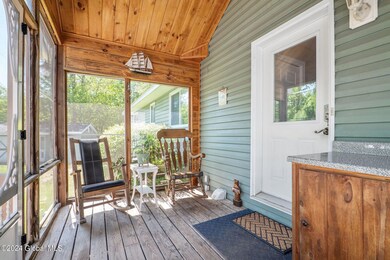 6-web-or-mls-722SShoreRd_06