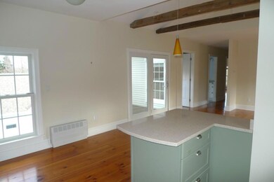 5 Pearl St unit 2, Camden, ME 04843 - photo 5