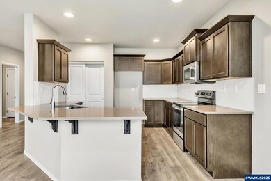 1433 Jefferson St, Independence, OR 97351 - photo 4