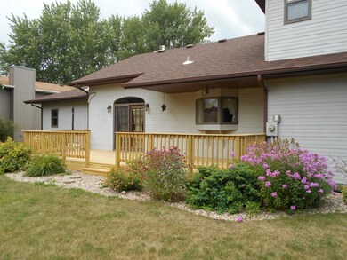 240 19th Ave NE, Jamestown, ND 58401 - photo 2