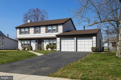 12718 Clearfield Dr, Bowie, MD 20715 - photo 2