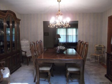 23 Bethwood Dr, Albany, NY 12211 - photo 5