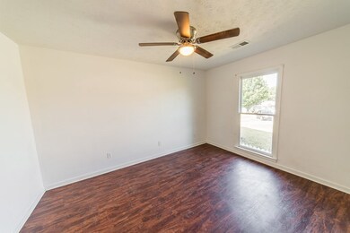 Living Room/Office