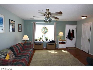 Den/Family/Great Room